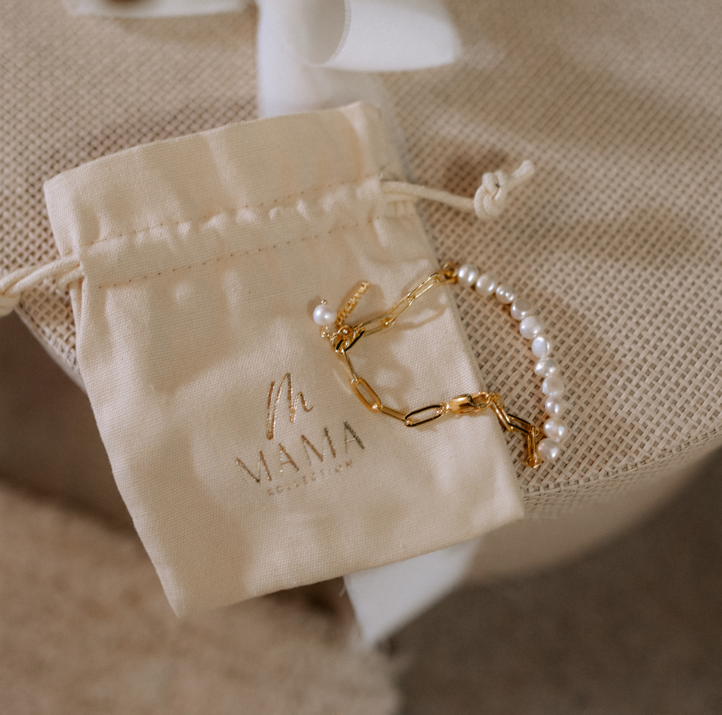 Pearls of mother MAMA Charms Armband Anhänger Echtperlen Mama x Ann-Kathrin Hellge 925 Silber 18k vergoldet
